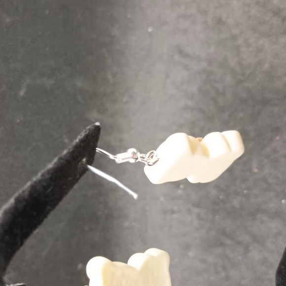 Hand Crafted Cream and Brown Cluster Earrings - Picture 4 of 4